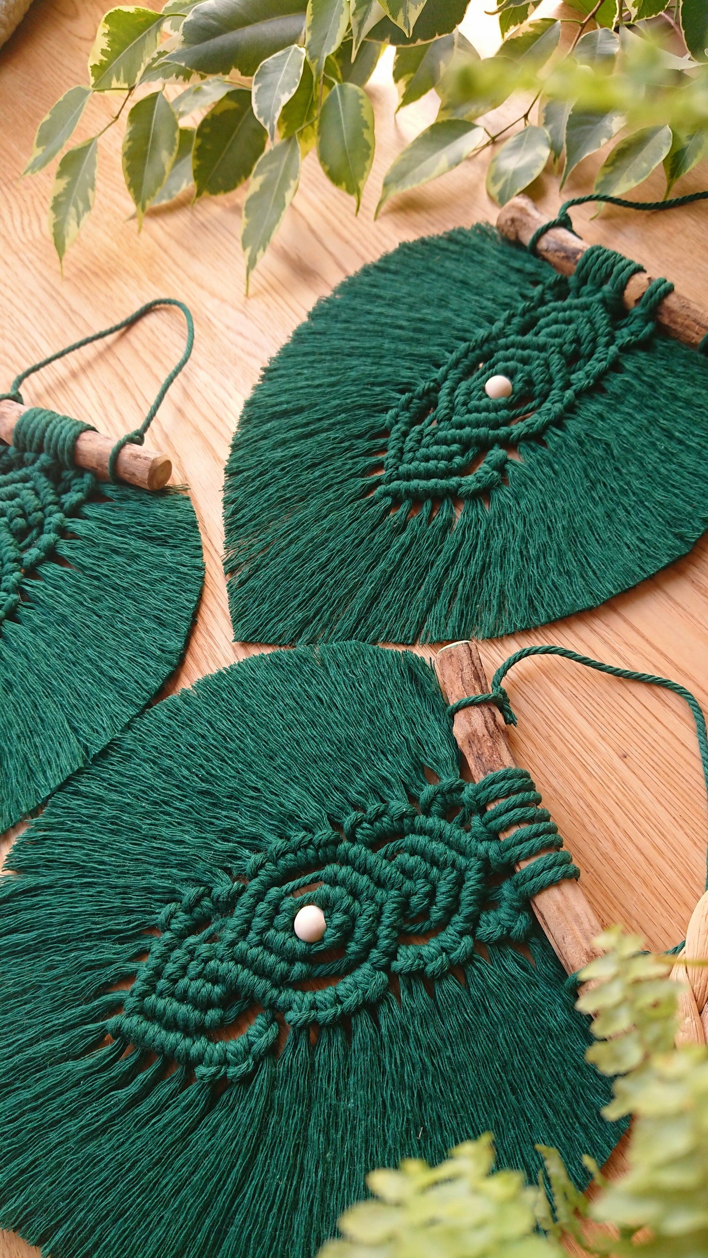 Green Macrame Leaf Home Decor